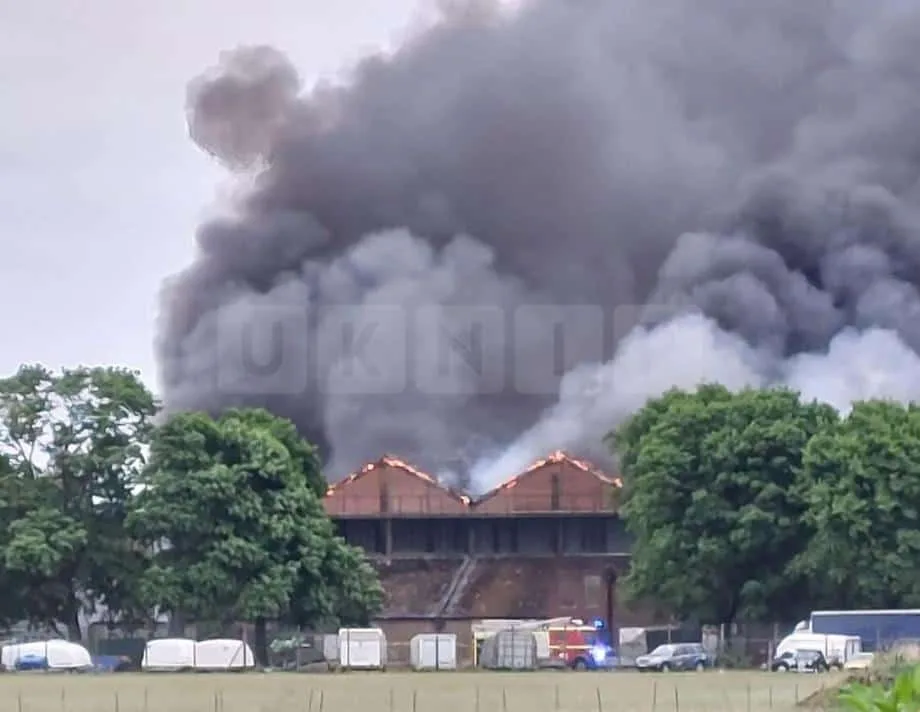 Bicester Blaze Kills Two Firefighters and Civilian at Former RAF Base – Investigation Underway