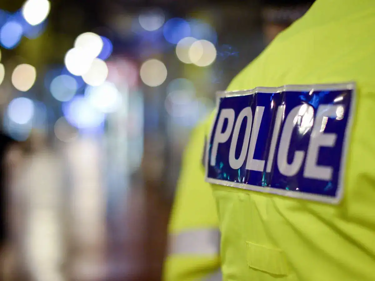 Ashford Knife Alarm: Devon Man Arrested After Early Morning Bybrook Road Disturbance