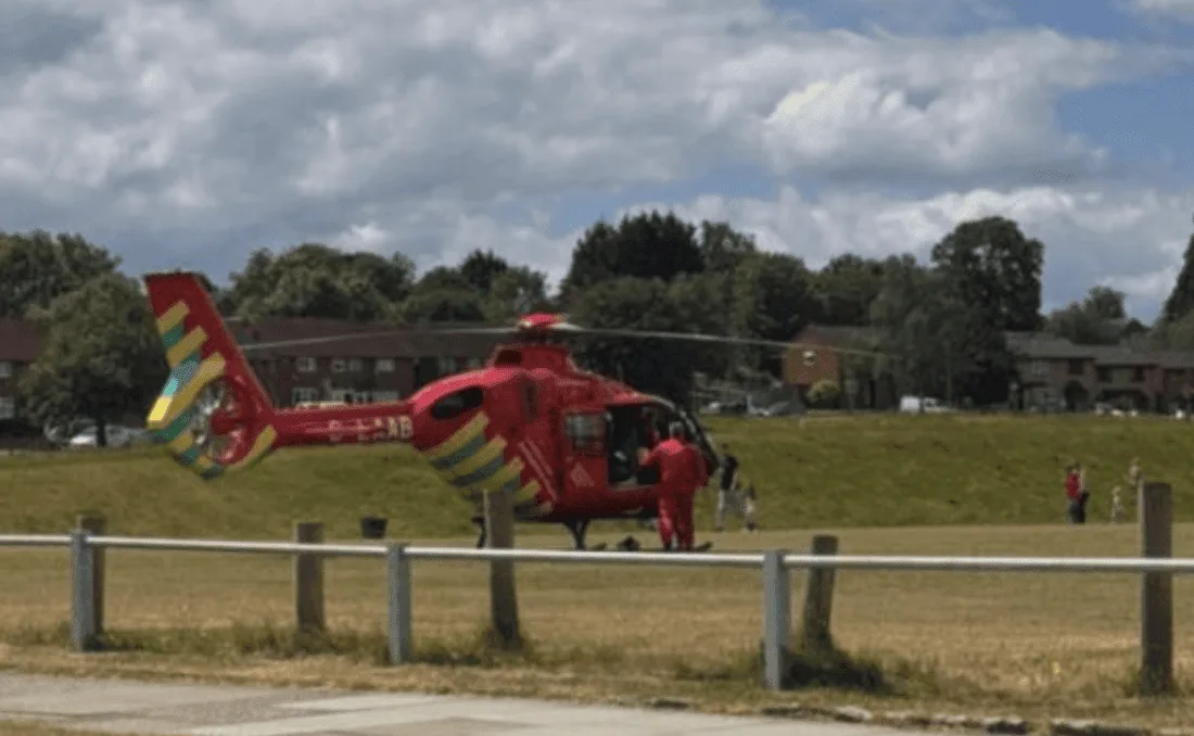 Air Ambulance Lands as Leesons Hill Sealed Off in Orpington Police Mystery Incident