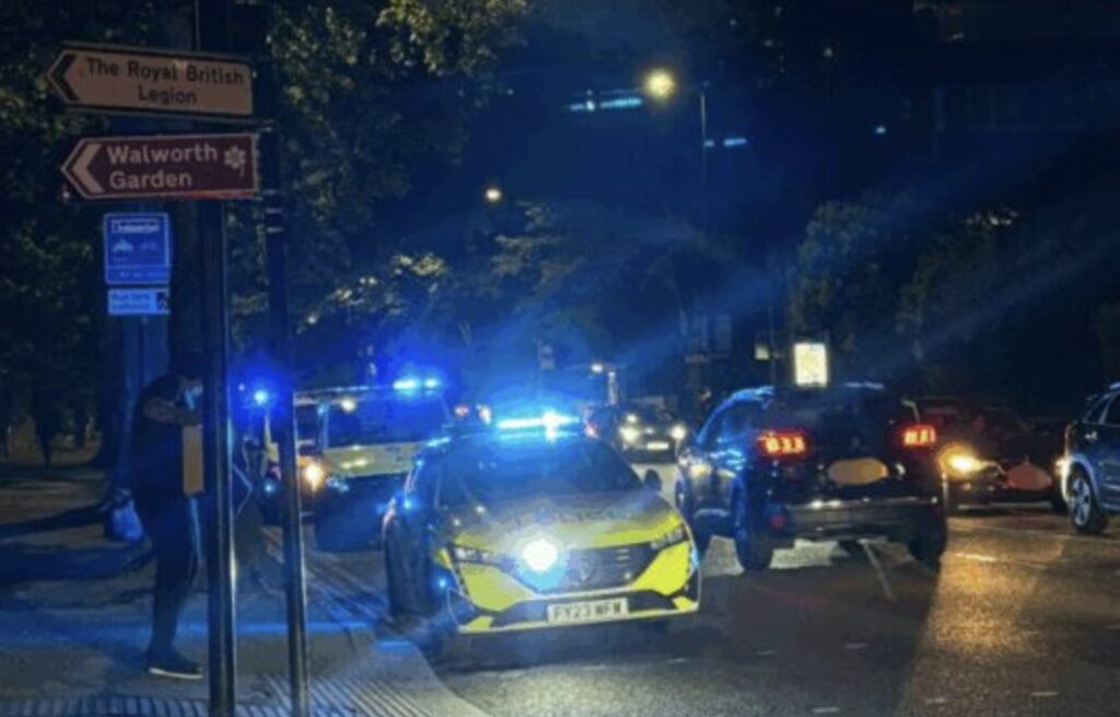 Passengers Evacuated After Alkaline Substance Sprayed at Kennington Tube Station
