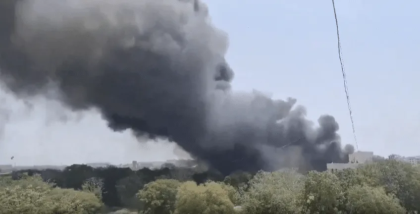 Air India Boeing 787 Crashes After Ahmedabad Take-Off En Route to Gatwick – 242 Onboard