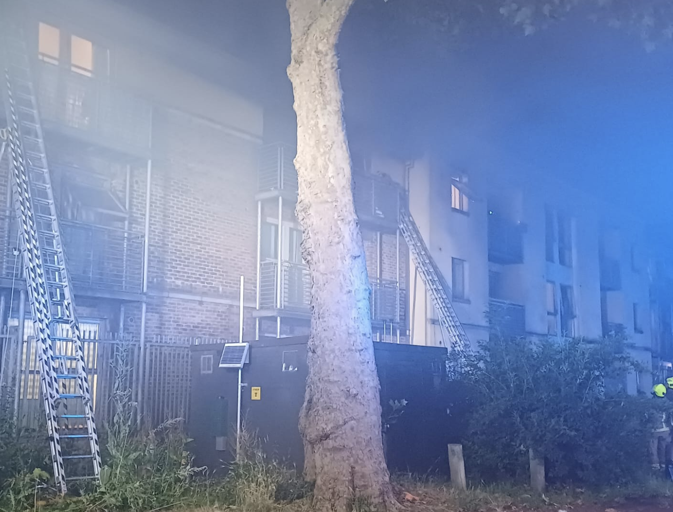 Major Fire and Reported Explosion in North Kensington – Scrubs Lane Closed in Both Directions