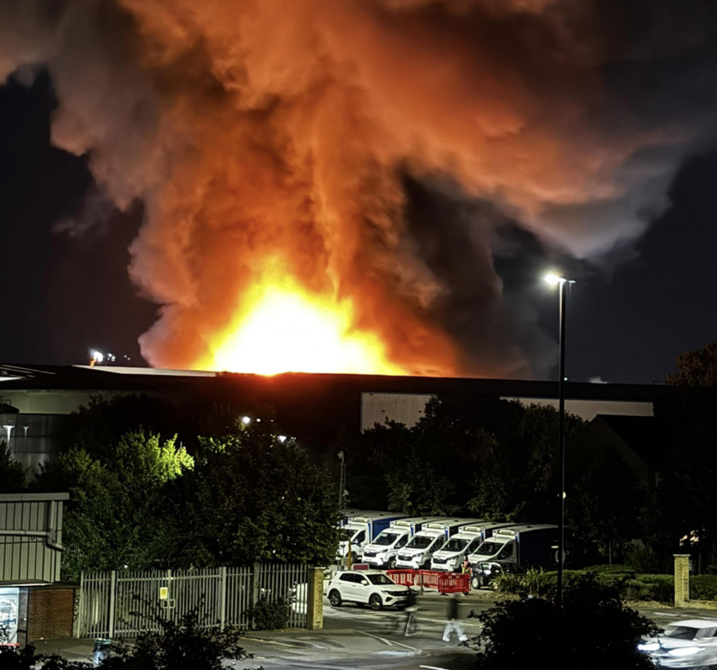 Massive Warehouse Fire in Enfield Sends Smoke Plumes Over M25 — Public Urged to Keep Windows Shut