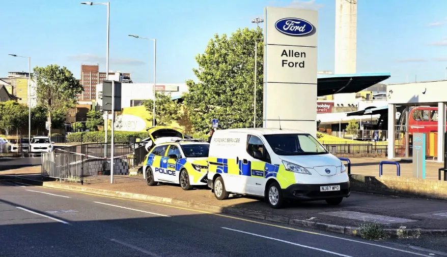 Teen Girl, 15, Raped in Romford: Police Launch Urgent Hunt, Boost Patrols