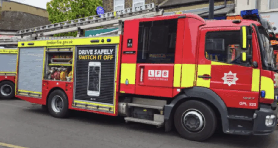 Woman Dies After Escaping Fulham Flat Fire on Marinefield Road