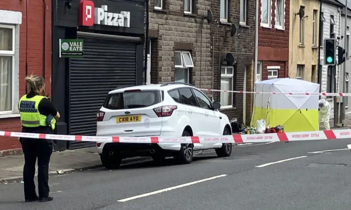 Two Teens Arrested After Fatal Stabbing of 38-Year-Old in Llantwit Major
