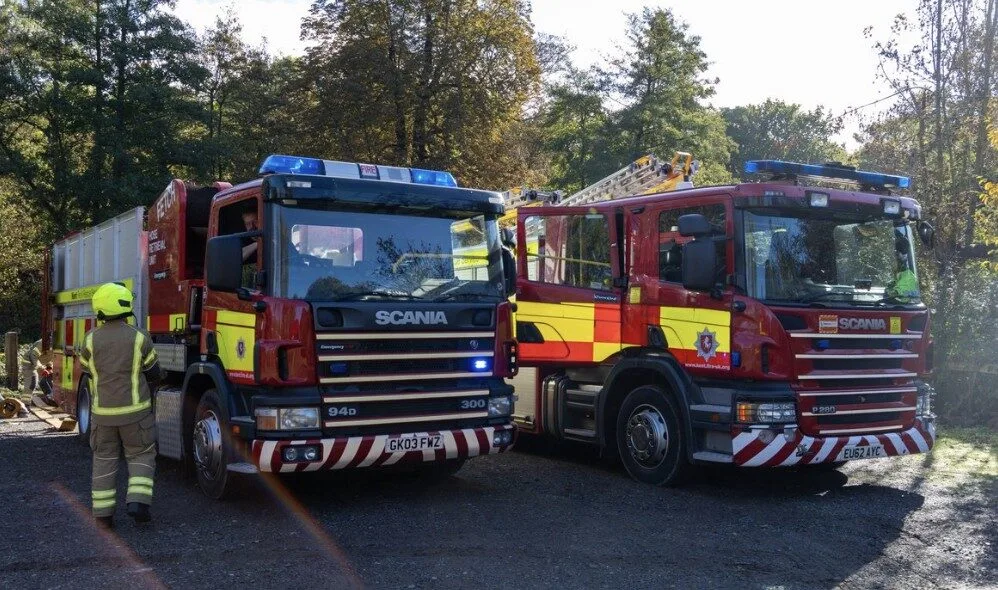 Hawkhurst Woodland Blaze: Five Fire Engines Battle Massive Fire Amid Kent’s Wildfire Surge