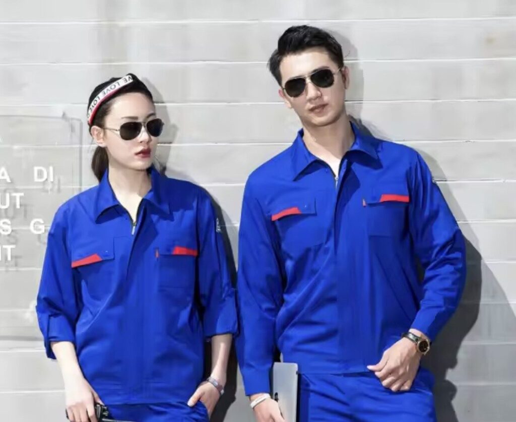 Professional Workwear for All Seasons: How to Mix Function and Style