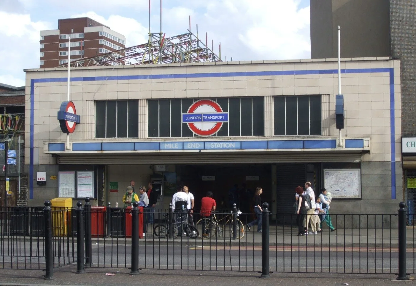 Man Hospitalised with Serious Head Injury After Mile End Tube Station Assault – Police Appeal for Witnesses