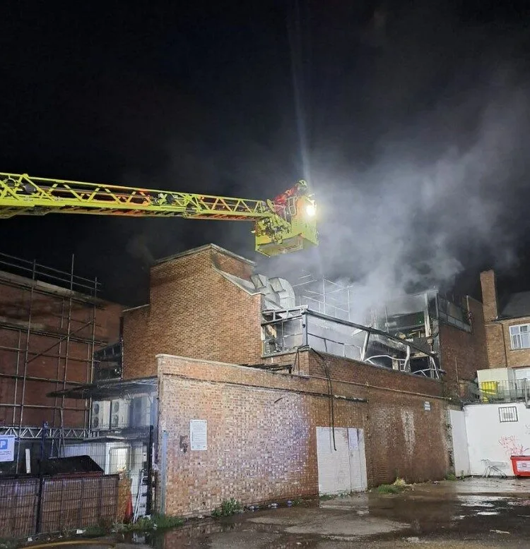 Massive Fire Engulfs Hounslow High Street Commercial Building – 80 Firefighters Battling Blaze