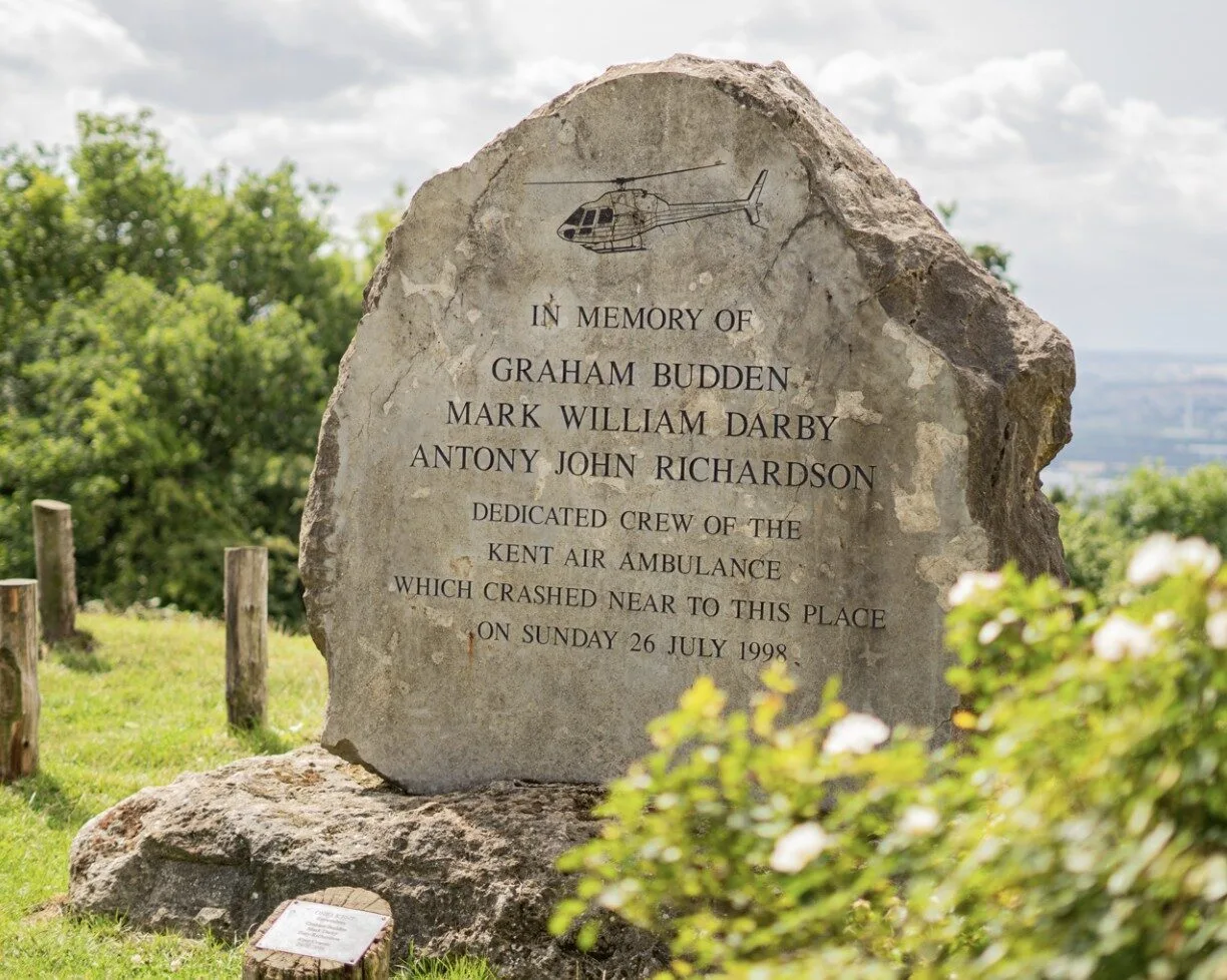 Tribute Paid to Air Ambulance Crew Lost in 1998 Tragedy