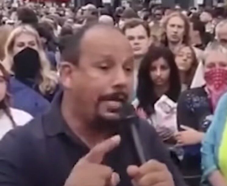 Suspended Labour councillor cleared of inciting violence after ‘throat slit’ comment at anti-racism rally