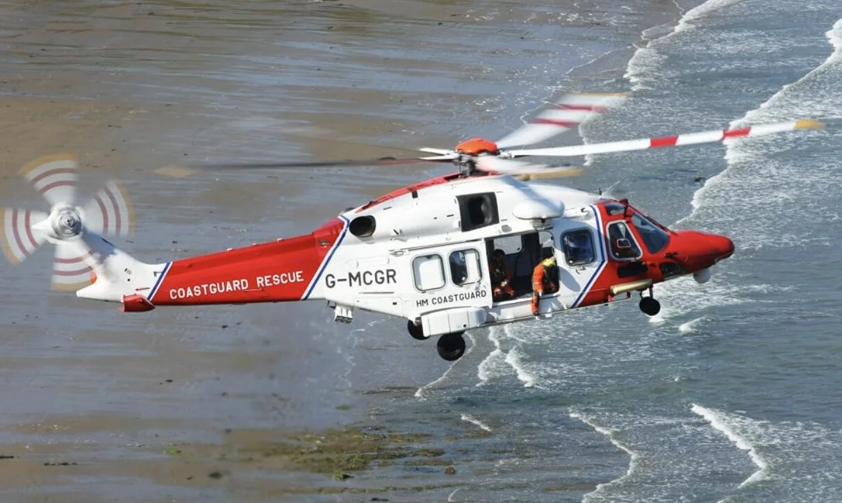 Tragic Boat Crash Near Tipner: One Dead, One Missing as Rescue Efforts Continue
