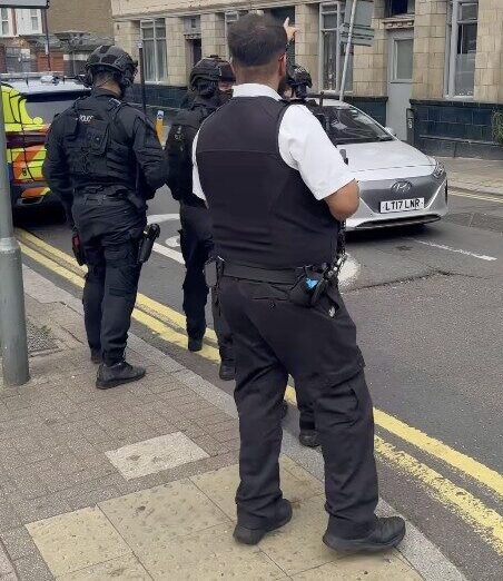 Police Respond to Gunshots in Gants Hill