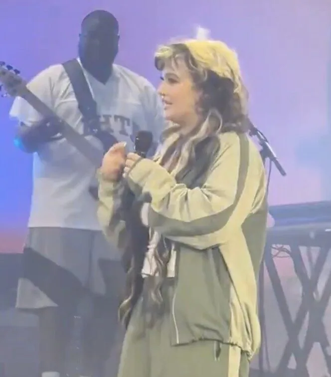 Croydon Star Lola Collapses at New York Fest, Announces Indefinite Music Break
