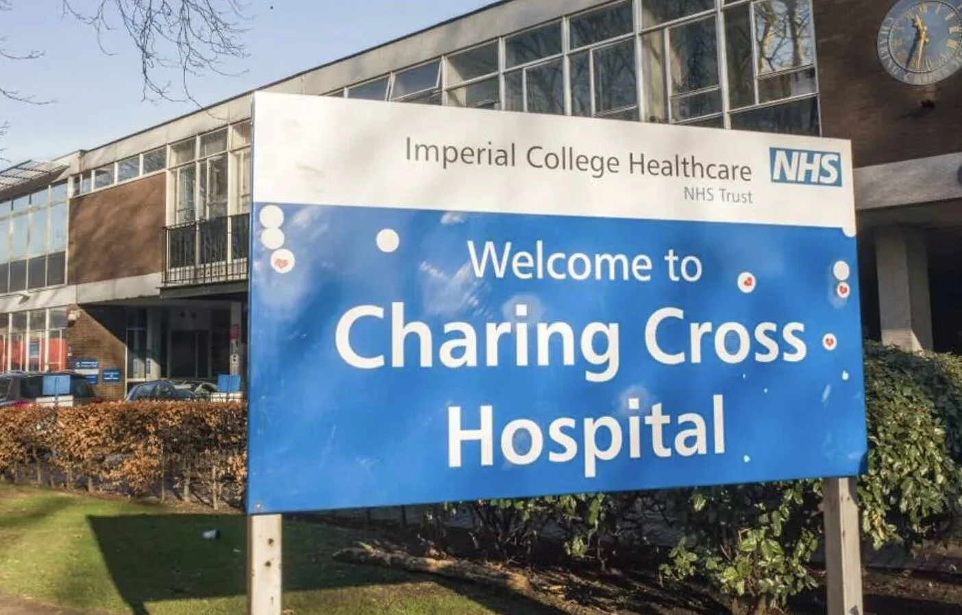 Elderly Man Dies After Brutal Assault at Hammersmith Hospital – Murder Probe Launched