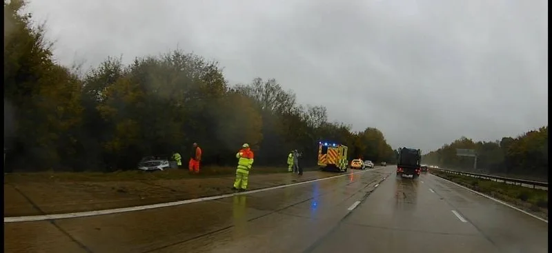 Storm Chaos on M27: Driver Miraculously Escapes After Car Skids Across Lanes Near Southampton