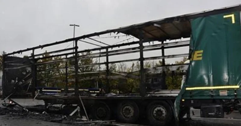 Lorry Torched at Clacket Lane Services in Suspected Arson Spree – Driver Escapes Unharmed