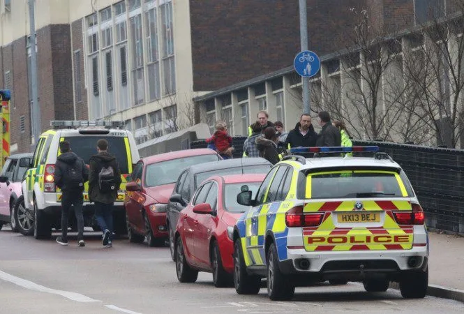 Four-Car Smash on Cosham’s Northern Bridge Causes Major Traffic Chaos