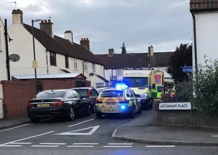 Man Seriously Injured in Crayford Stairfall as Police Deny Stabbing Rumours