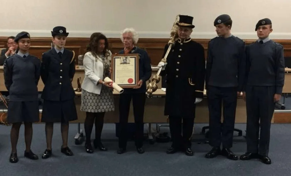 Last ATA Girl and WWII Heroine Mary Ellis Dies Aged 101 on Isle of Wight