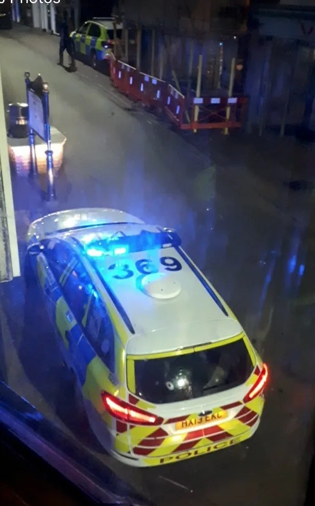 Eight Cops and Dog Unit Swarm Ryde Kebab Shop as Man Arrested in Racial Attack