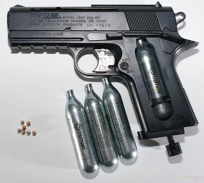 Police probe guns incidents in Gosport