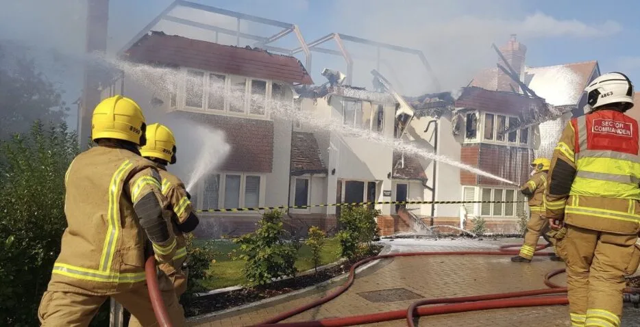 Massive Kings Worthy Blaze Destroys Home – Six Fire Stations Rush to Scene, Owner Escapes Unharmed