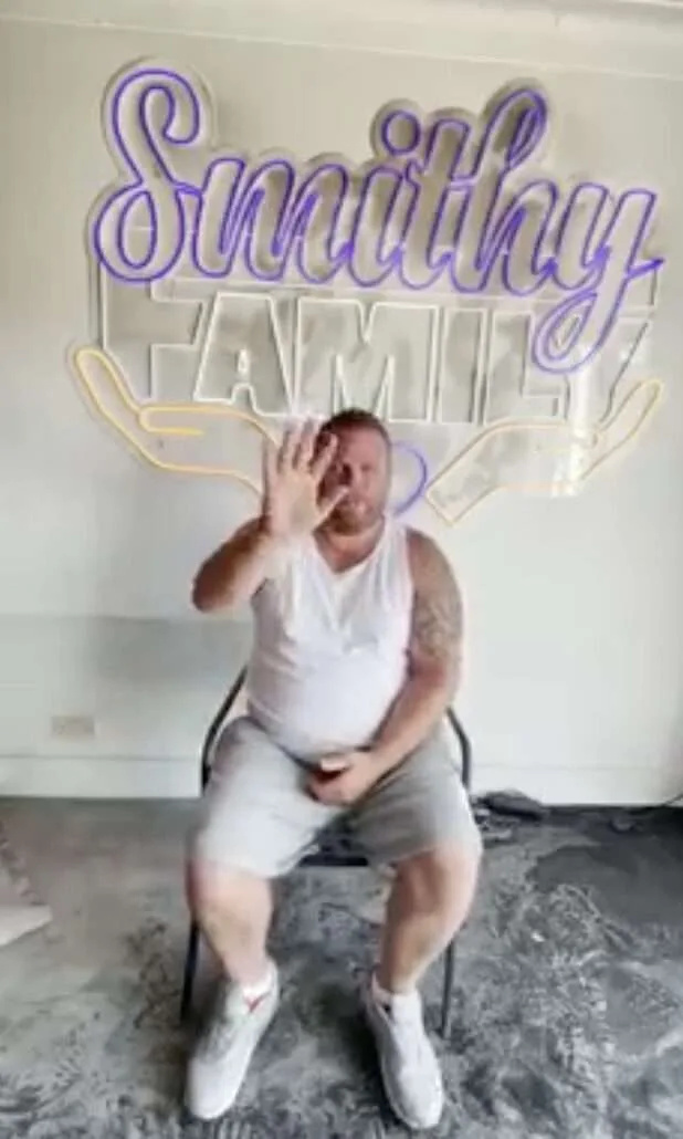 Smithy Family Quits Social Media with 3.5 Million Fans Citing Burnout and Thanks Supporters