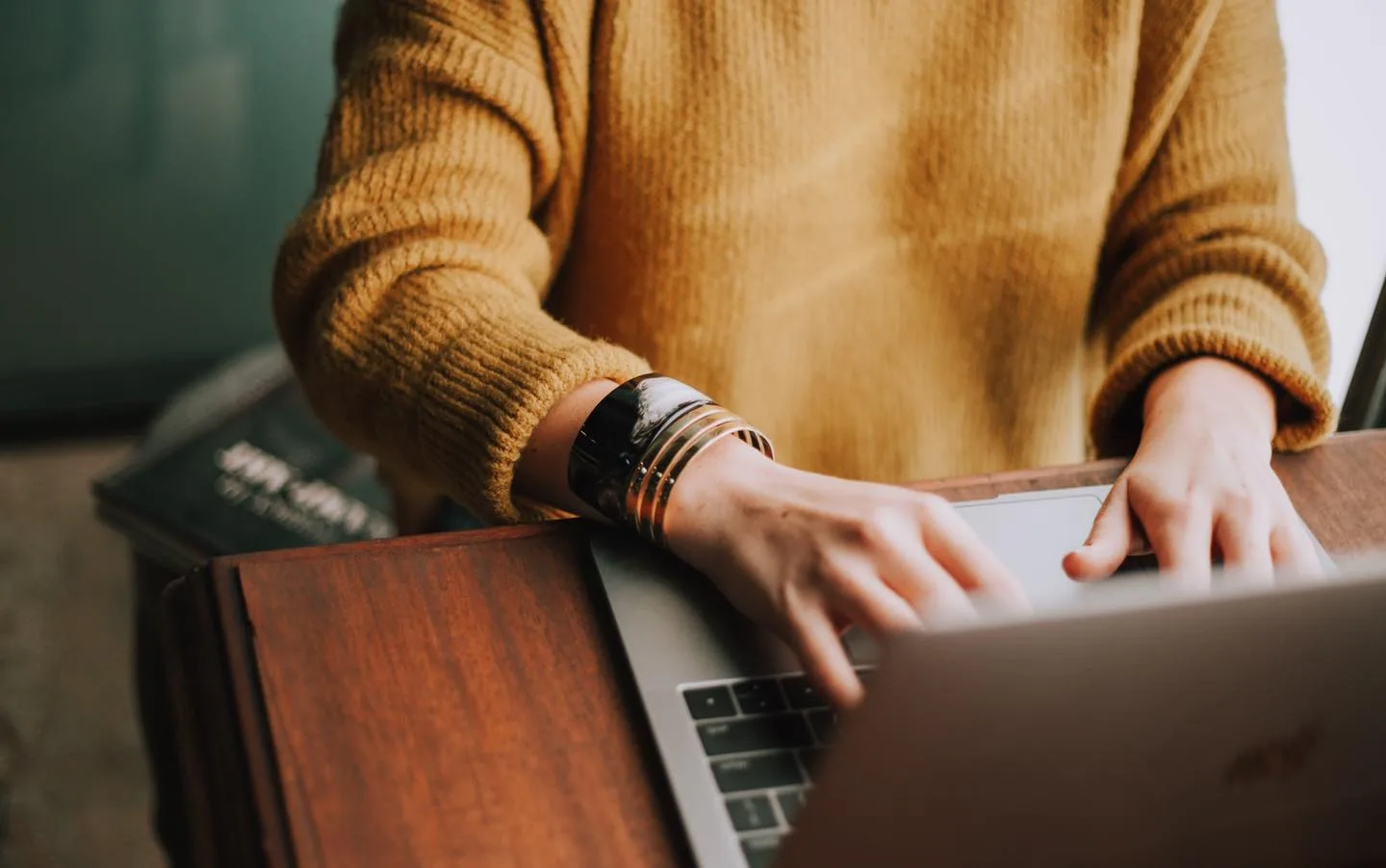 Teen Online Dating Sex Attacks Soar, NCA Data Warns of Rising Under-20 Victims