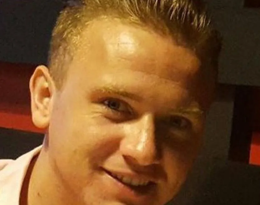 The missing RAF gunner Corrie Mckeague who vanished on a night out in 2016 died after climbing into a commercial waste bin, an inquest co…