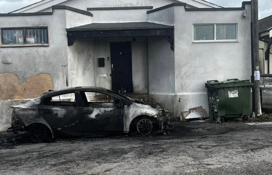 Two Mosque Attacks Rock Northamptonshire and Sussex