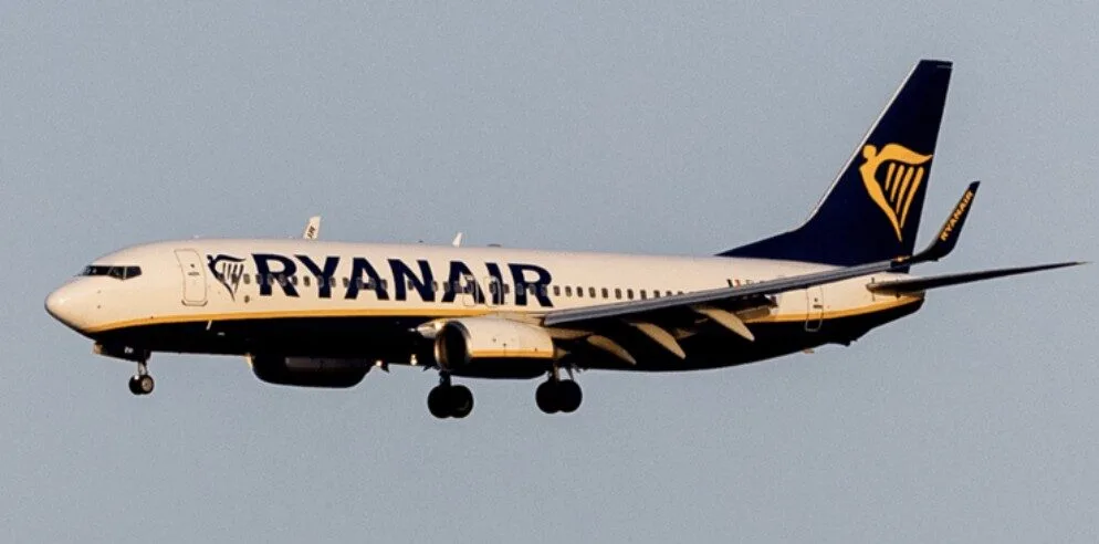 Storm Amy Forces Ryanair Plane to Scrap Landing with Just Minutes of Fuel Left