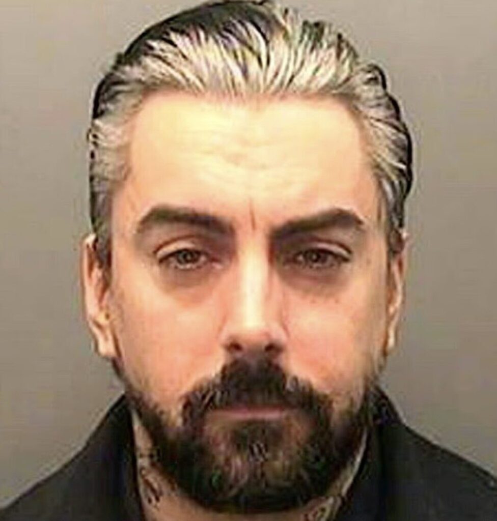Lostprophets Star Ian Watkins Murdered in Prison After Throat Slashed
