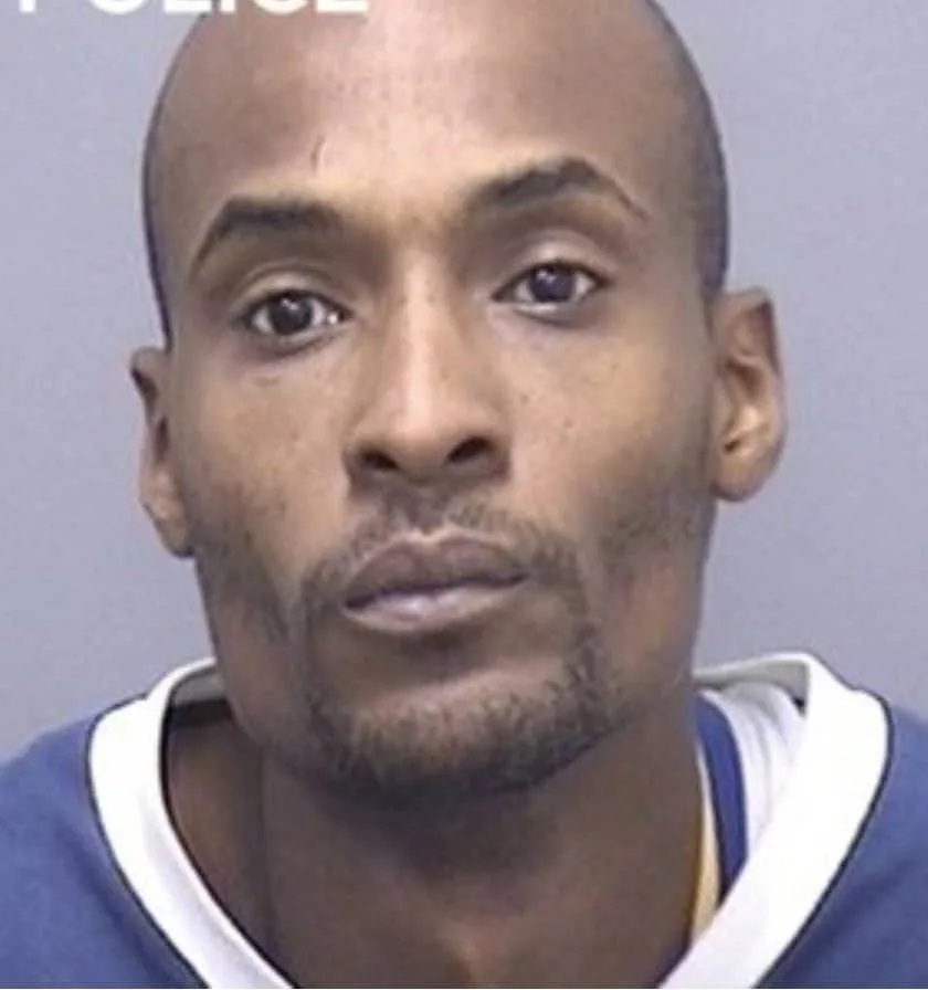 Police Hunt Stephen Thomas, 41, for Breaking Release Terms and Failing to Register Address