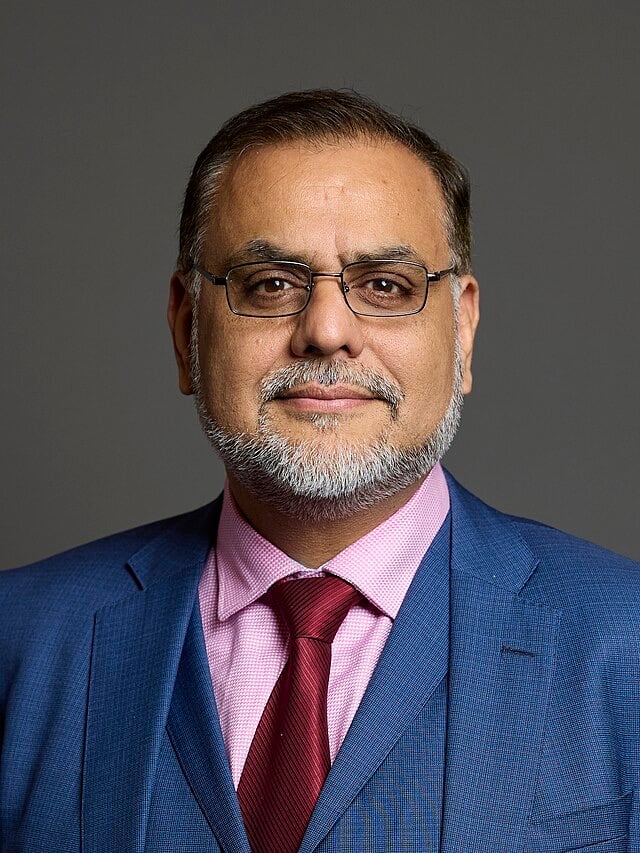 MP Denies Antisemitism Over Maccabi Tel Aviv Fan Ban at Aston Villa