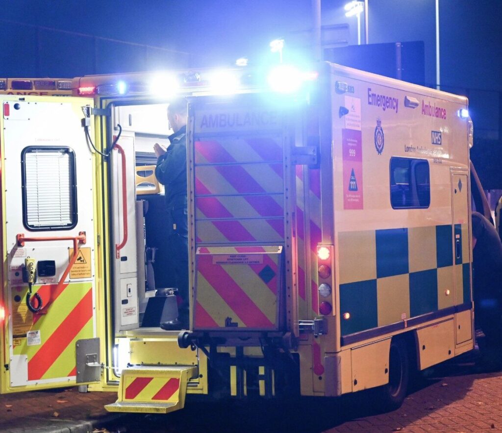 Stabbing Drama at London Hilton: Young Man Hurt in Late-Night Hotel Brawl