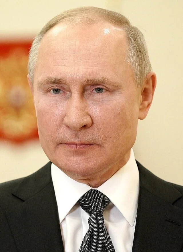 Poland Warns It May Shoot Down Putin’s Plane Over ICC Warrant Ahead of Trump Summit