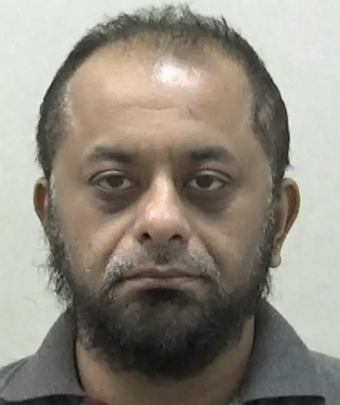 Man Hurls Scalding Oil at Police in Shocking Attack