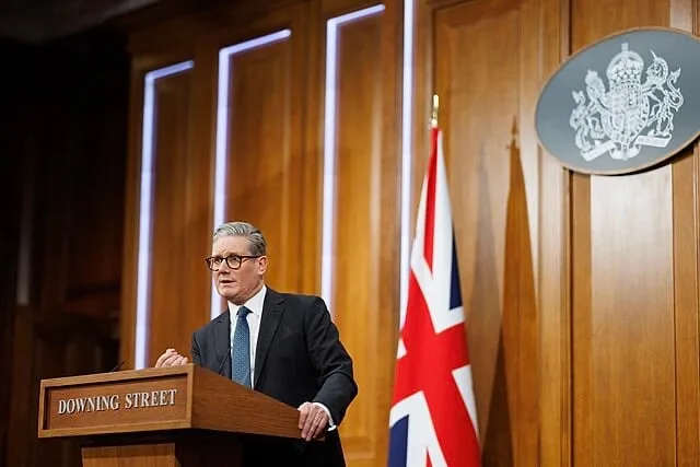 Starmer Fuels Flag Fury After Mosque Arson Attack Sparks Hate Crime Spike