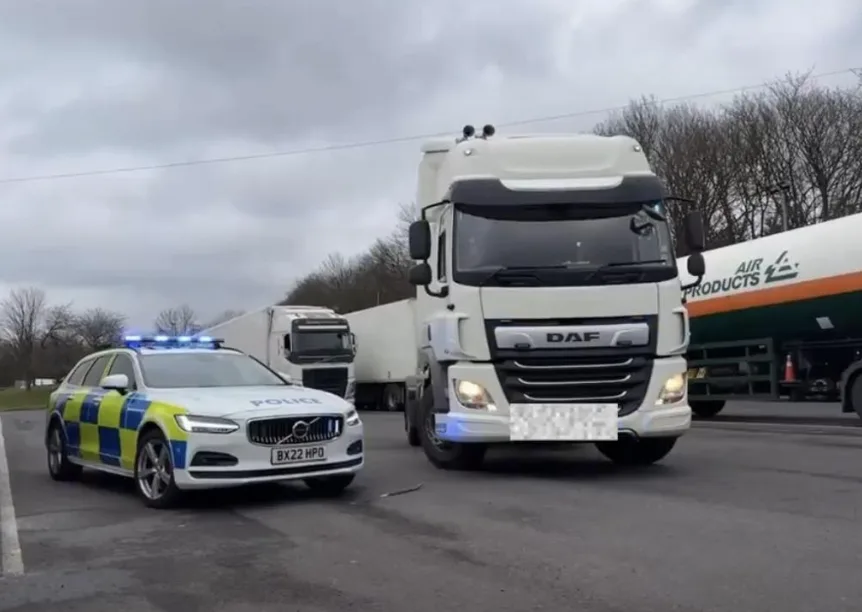 West Midlands Police Launch Major Motorway Crackdown: 30+ Vehicles Stopped for Seatbelt, Mobile Phone, Licence and Insurance Offences