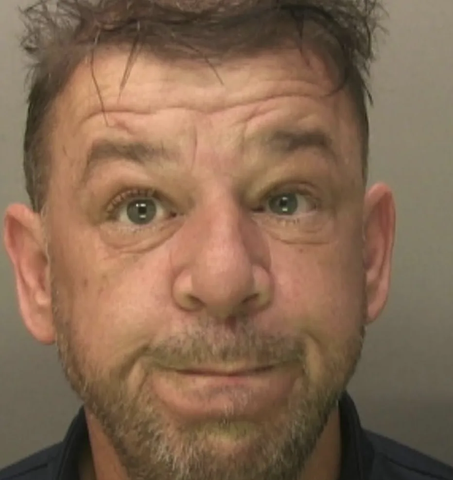 Burglar William Wenham Escapes After Prison Blunder – Sussex Police Launch Manhunt