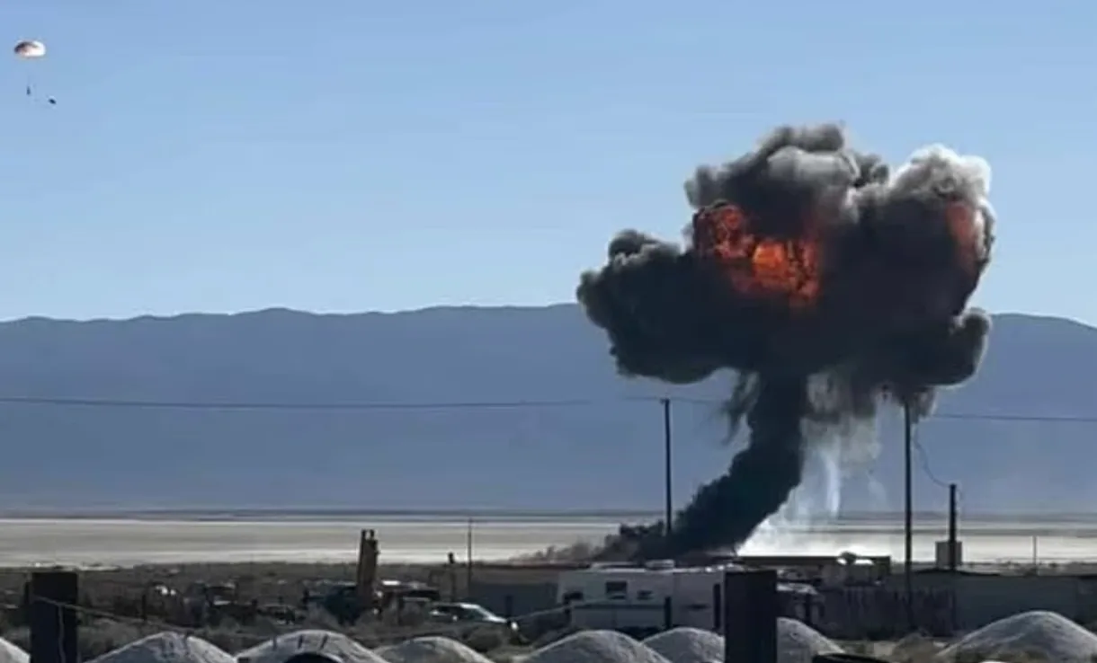 Thunderbirds F-16 Blazes in Death Valley Crash: Pilot Ejects Safely in Fiery Desert Explosion