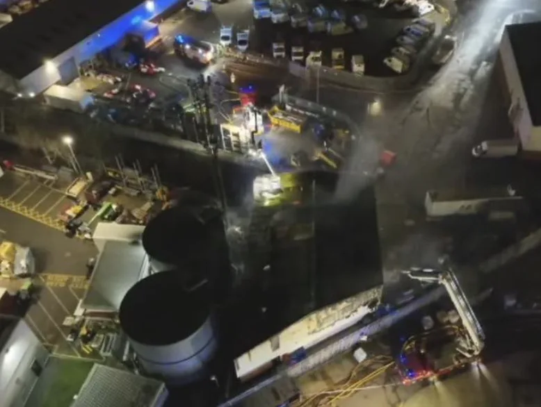 Walsall Inferno: 13 Fire Engines Tackle Giant Cooking Oil Blaze – No Injuries Reported