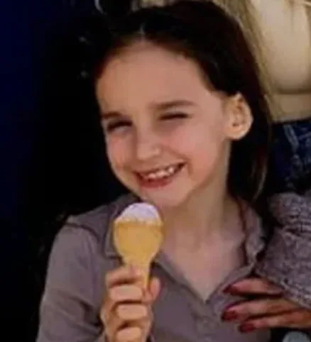 9-Year-Old Aria Thorpe Fatally Stabbed at Home in Weston-super-Mare – Teen Boy Arrested