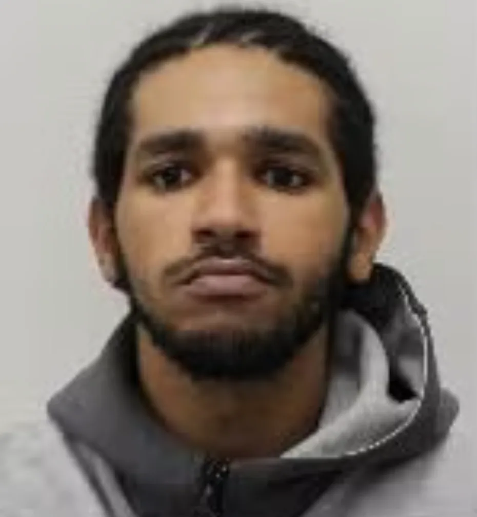 Hunt Intensifies for Abdel Derdour After 15-Year-Old Adam Henry Fatally Stabbed in Islington