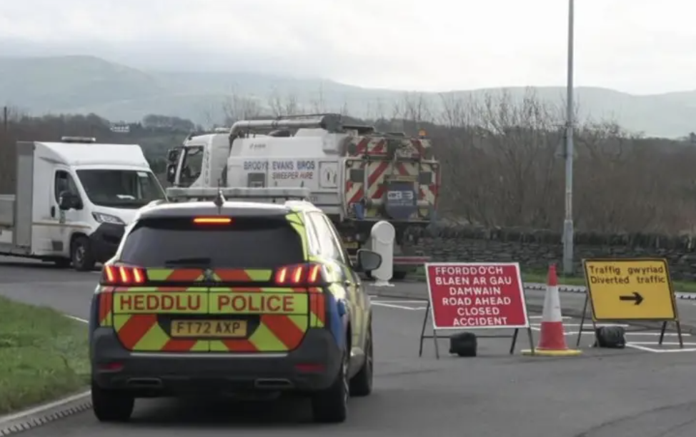 Two Dead as Recovery Truck and Car Crash Fatal on North Wales A487 Bypass