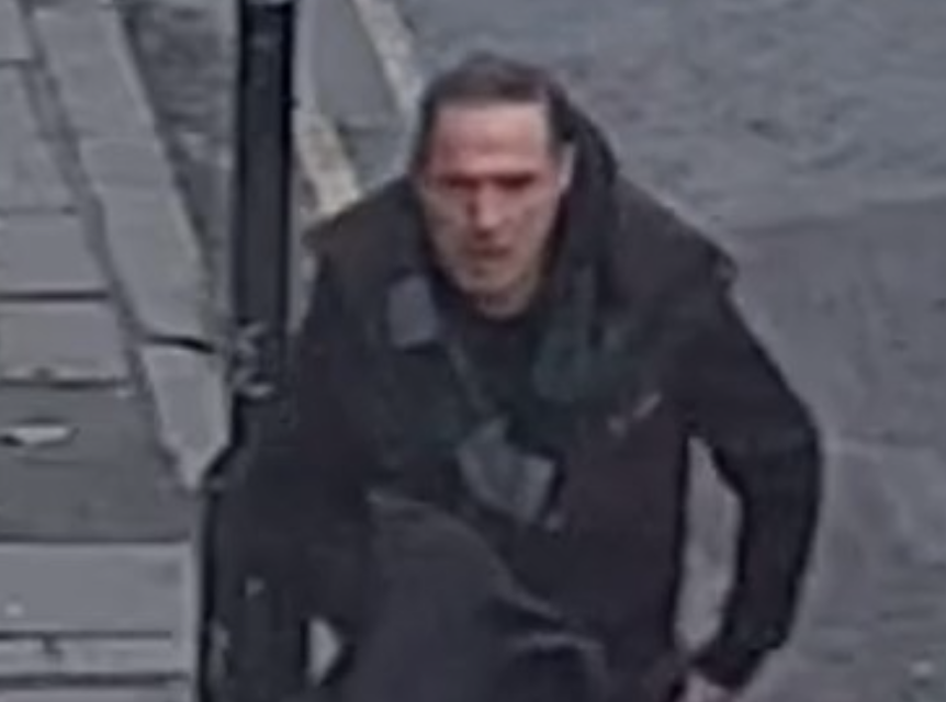 Serious Crash Shuts Winnersh Showcase Roundabout