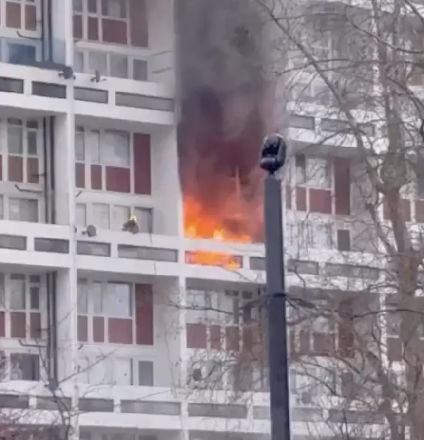 London Chaos: Stabbing Near Croydon, Cyclist Killed in New Cross, and Lambeth Flat Blaze Stretch Emergency Services