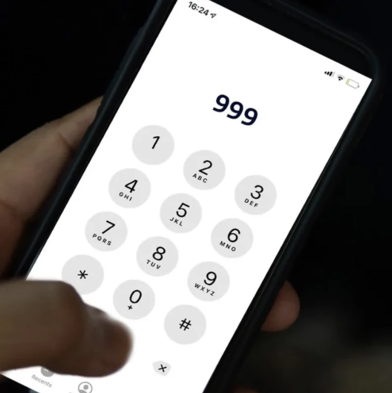Cambridgeshire Cops Slammed by 37 Hoax 999 Calls in a Week as Prankster Rings 40 Times in 4 Hours